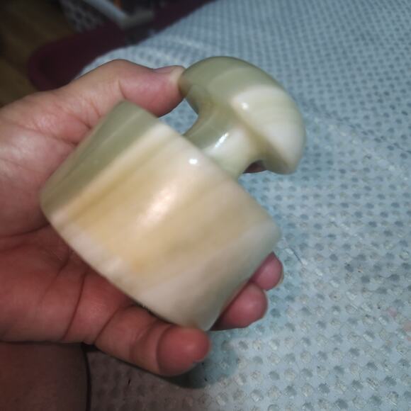 VINTAGE  ONYX STONE  PAPER WEIGHT DECOR - Picture 4 of 4